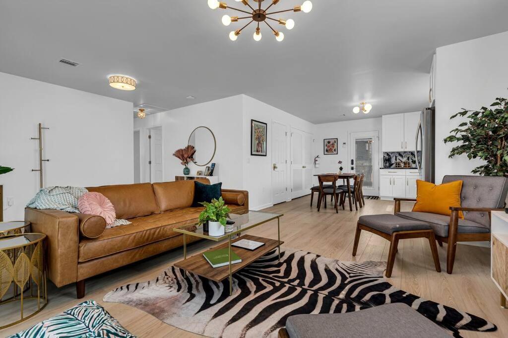Holiday home Sun, & Slots - Chic 3br Near Casinos & *