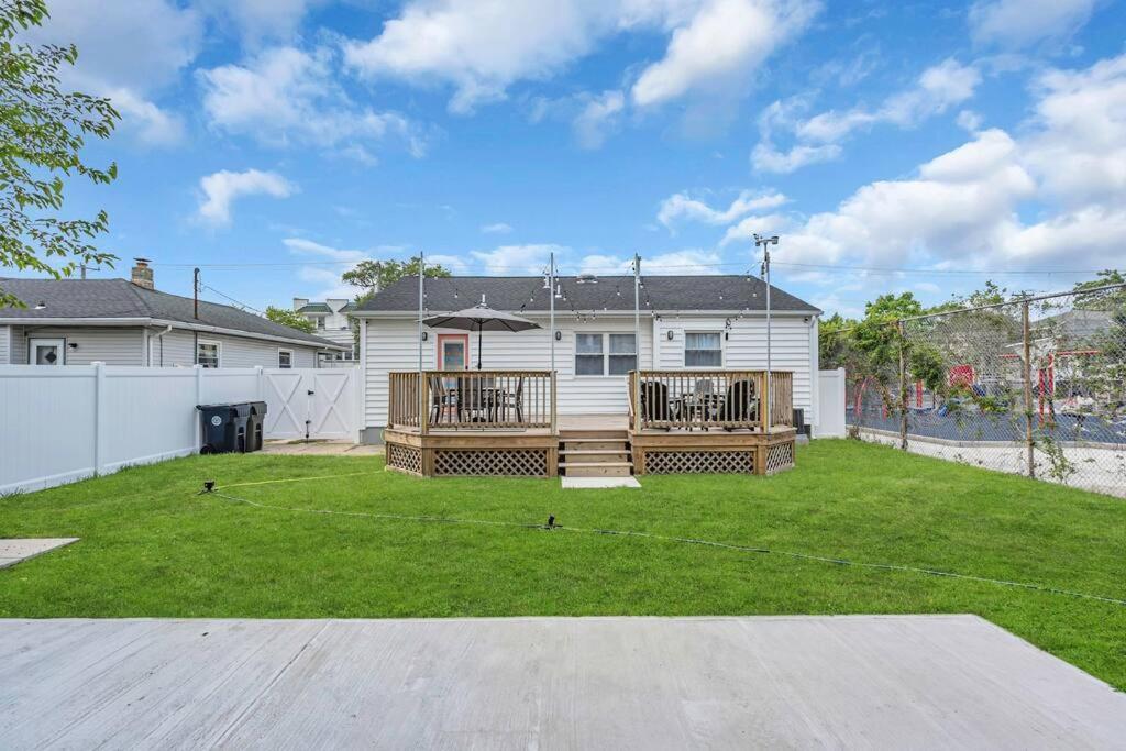 Sun, & Slots - Chic 3br Near Casinos & Holiday home Atlantic City